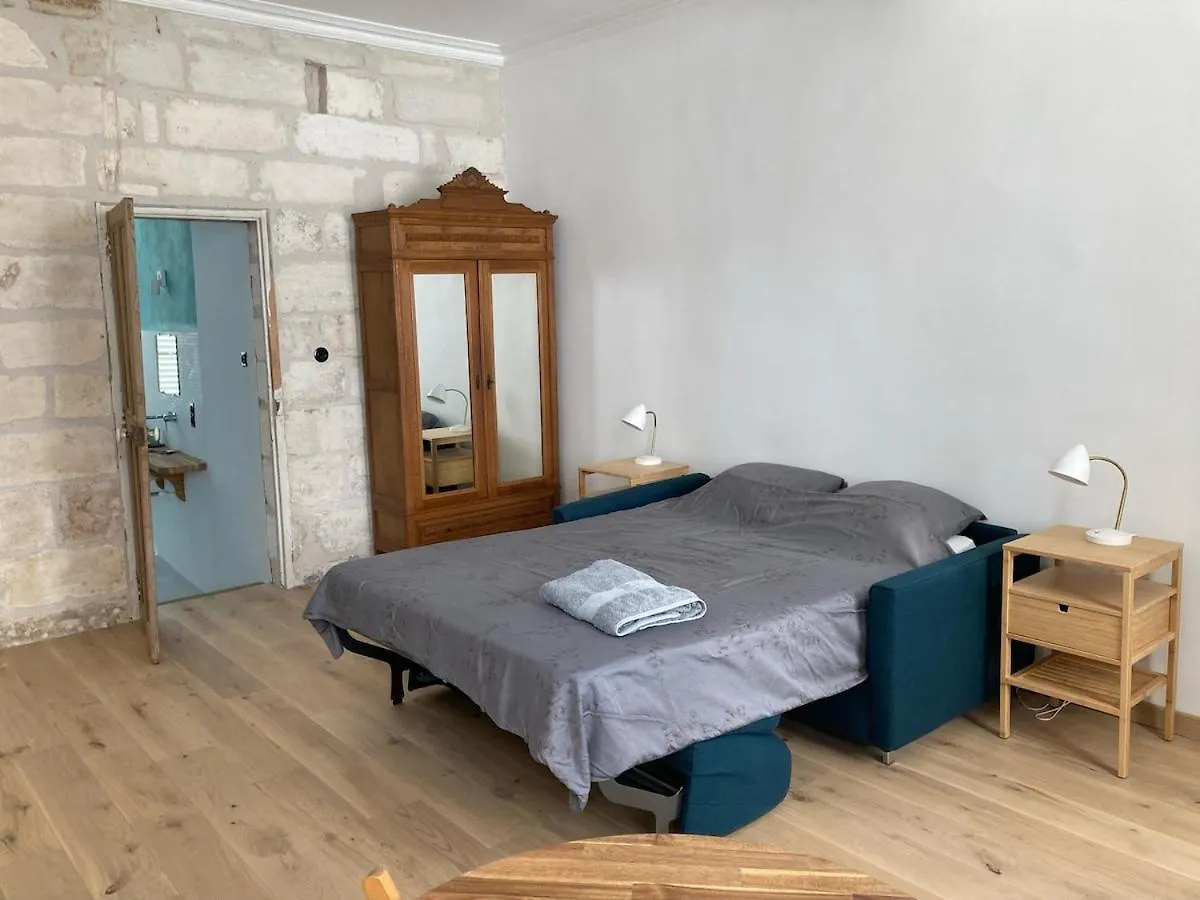 Studio De Caractere Intra-Muros location